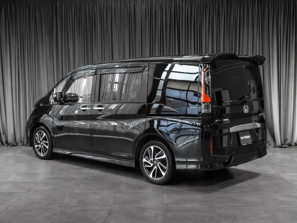 2015 Honda Stepwgn Spada V, чёрный, 1849000 рублей - вид 1