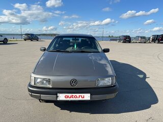 1989 Volkswagen Passat B3, серый, 250000 рублей, вид 3