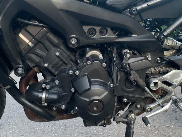 2019 Yamaha MT-09 (FZ-09), чёрный, 1000000 рублей - вид 3