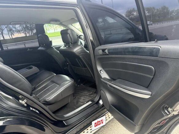 2010 Mercedes-Benz GL-Класс 350 I (X164) Рестайлинг, чёрный, 1400000 рублей - вид 19