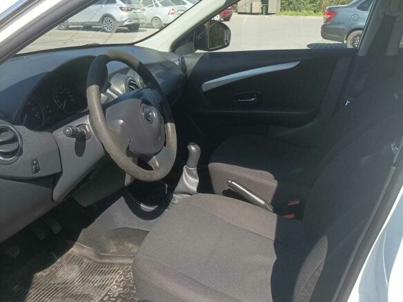 2017 Nissan Almera III (G15), белый, 430000 рублей - вид 2