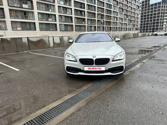 2015 BMW 6 серии 640d xDrive III (F06/F13/F12) Рестайлинг, белый - вид 3