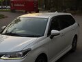 2016 Toyota Corolla Fielder XI (E160, E170, E180) Рестайлинг 1, белый, 1550000 рублей - вид 2