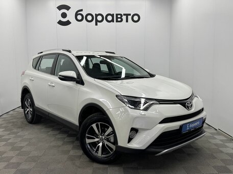 Toyota RAV4 IV (XA40) Рестайлинг