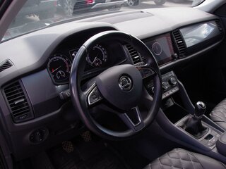 2018 Skoda Kodiaq I, чёрный, 2359000 рублей, вид 5