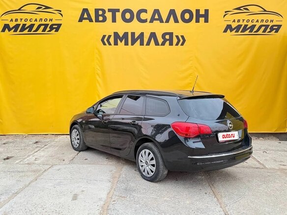 2012 Opel Astra J Рестайлинг, чёрный, 760000 рублей - вид 3