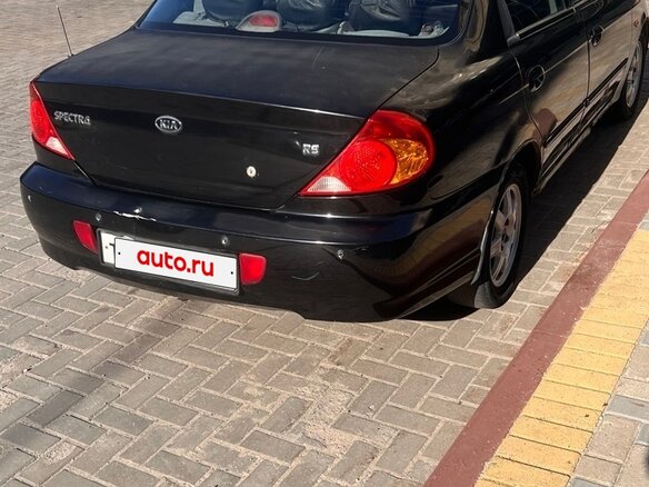 2008 Kia Spectra I Рестайлинг 2, чёрный, 240000 рублей - вид 4