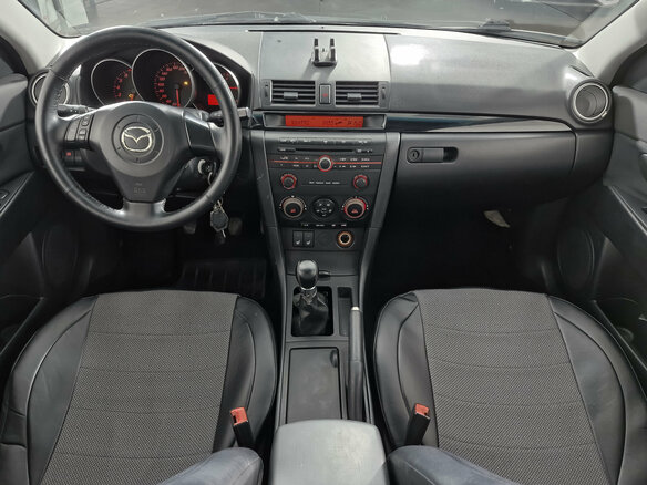 2005 Mazda 3 I (BK), чёрный - вид 10