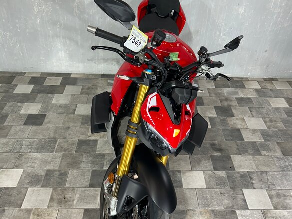 2020 Ducati Streetfighter V4, красный, 1745000 рублей - вид 9