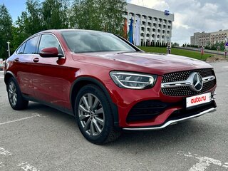 2019 Mercedes-Benz GLC Coupe 300 d I (C253) Рестайлинг, красный, 4600000 рублей, вид 3