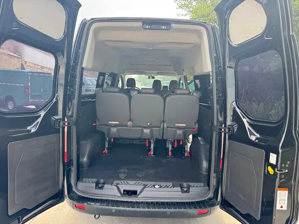 2022 Ford Transit Custom I Рестайлинг, чёрный, 1800000 рублей - вид 13