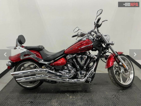 2008 Yamaha XV 1900, красный, 980000 рублей, вид 1