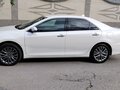 2016 Toyota Camry VII (XV50) Рестайлинг, белый, 1950000 рублей - вид 5