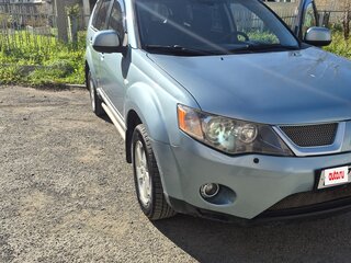 2008 Mitsubishi Outlander II, зелёный, 850000 рублей, вид 3
