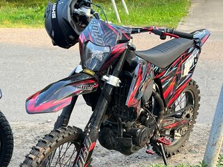 2025 BSE T4, красный, 160000 рублей, вид 4