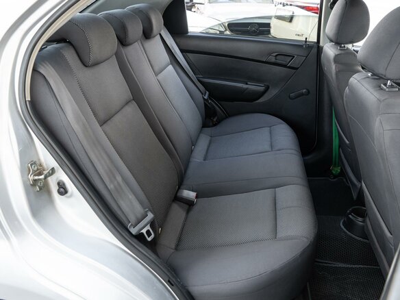2008 Chevrolet Aveo I Рестайлинг, серебристый, 399500 рублей - вид 6