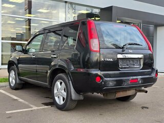 2005 Nissan X-Trail I Рестайлинг, чёрный, 600000 рублей, вид 4
