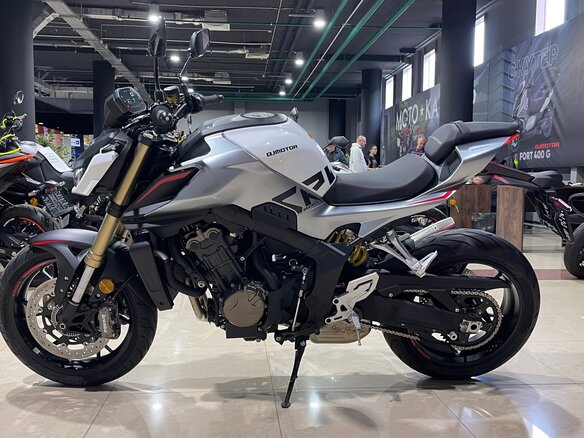 2026 QJMotor SRK 800, белый, 820000 рублей - вид 5
