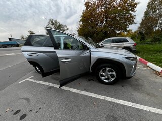 2021 Hyundai Tucson IV, серый, 2600000 рублей, вид 4
