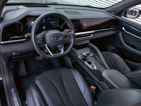 2025 Geely Monjaro I Рестайлинг, чёрный, 3295000 рублей - вид 12