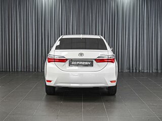 2018 Toyota Corolla XI (E160, E170, E180) Рестайлинг 1, белый, 1560000 рублей, вид 4