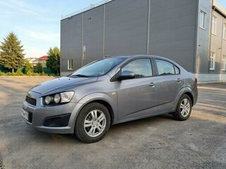 2014 Chevrolet Aveo II, серый, 505000 рублей, вид 2