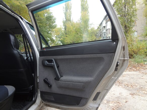2004 Lada (ВАЗ) 2111, серебристый, 150000 рублей - вид 14