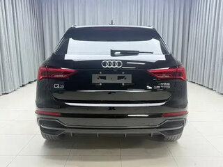 2023 Audi Q3 35 TFSI II (F3), чёрный, 1990444 рублей, вид 5
