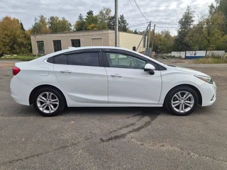2018 Chevrolet Cruze II, белый, 1300000 рублей, вид 4