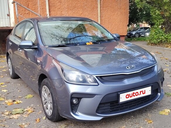 2017 Kia Rio IV, серый, 1125000 рублей - вид 2