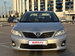 2011 Toyota Corolla X (E140, E150) Рестайлинг, серебристый, 890000 рублей, вид 2