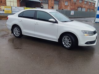 2011 Volkswagen Jetta VI, белый, 660000 рублей, вид 3