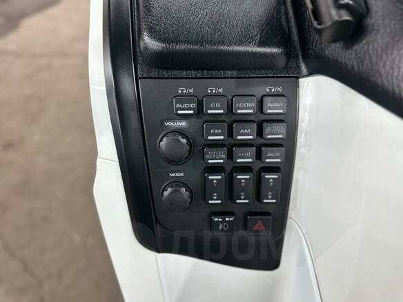 2011 Honda GL 1800 Gold Wing, белый, 1550000 рублей - вид 16