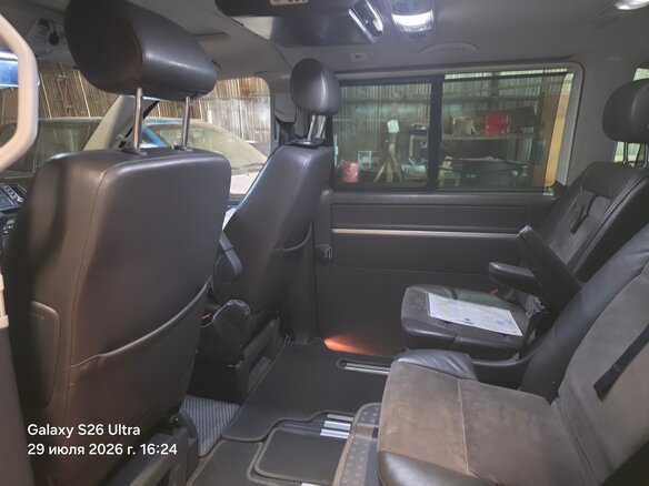 2008 Volkswagen Multivan T5, чёрный - вид 7