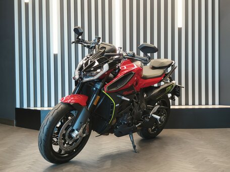 2026 QJMotor SRK 921, красный, 1090000 рублей, вид 1