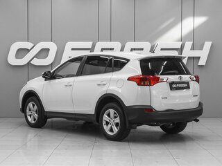 2013 Toyota RAV4 IV (XA40), белый, 1850000 рублей, вид 2