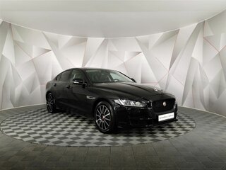 2017 Jaguar XE I, чёрный, 1595000 рублей, вид 3