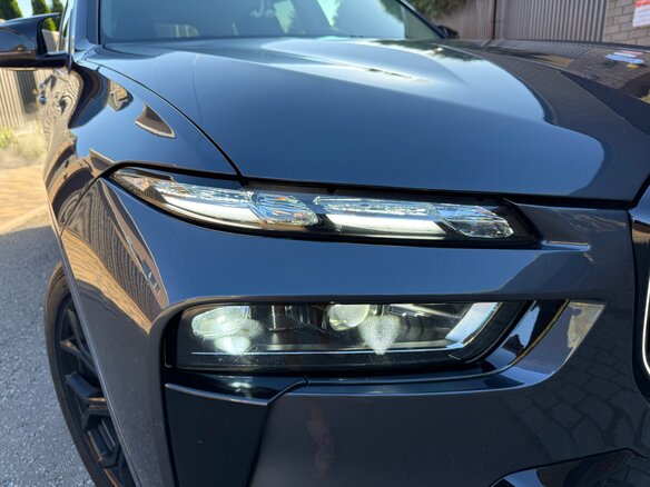 2019 BMW X7 40i I (G07), серый, 8700000 рублей - вид 4