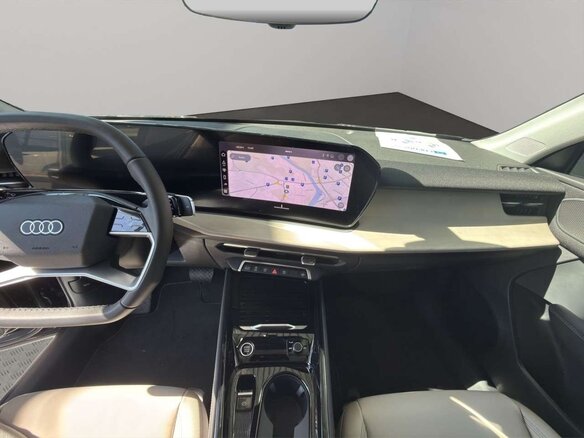 2026 Audi Q3 Sportback e-hybrid III (FJ), чёрный, 6650000 рублей - вид 6