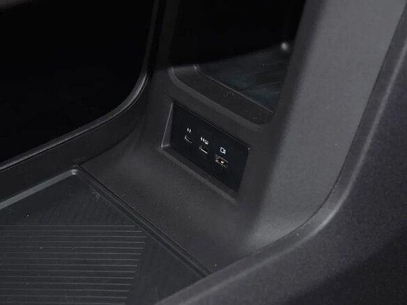 2026 iCar V27, чёрный, 5400000 рублей - вид 27