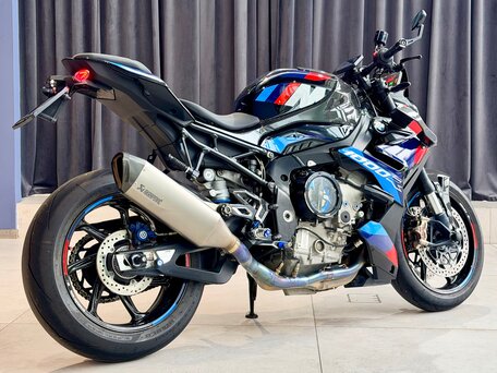 2023 BMW M 1000 R, чёрный, 2650000 рублей, вид 3