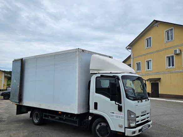 2014 Isuzu Elf (N-series), белый, 3100000 рублей - вид 5