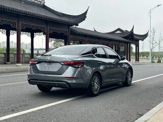 2022 Nissan Sylphy IV (B18), серый, 1320000 рублей, вид 4
