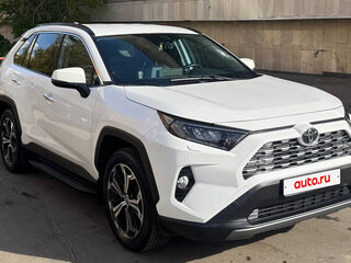 2019 Toyota RAV4 V (XA50), белый, 3700000 рублей, вид 1