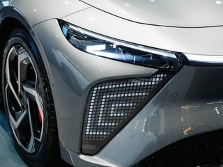 2025 Exeed Exlantix ES, серый, 6850000 рублей, вид 4