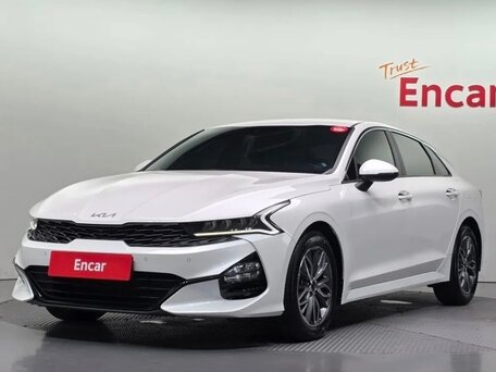 2022 Kia K5 LPi III, белый, 2390000 рублей, вид 2