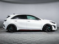 2021 Kia Ceed III Рестайлинг, белый - вид 3