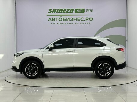 2023 Honda Vezel II, белый, 2000000 рублей, вид 4