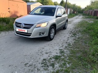 2010 Volkswagen Tiguan I, серебристый, 600000 рублей, вид 1