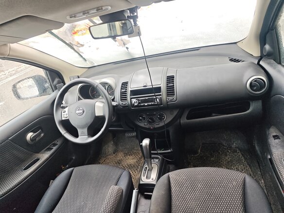 2006 Nissan Note I, бежевый, 500000 рублей - вид 4
